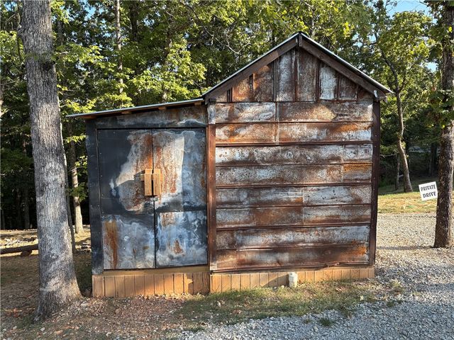 25 MC 6047, Yellville, AR 72687