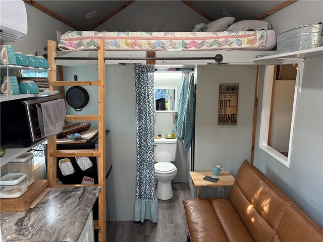 25 MC 6047, Yellville, AR 72687