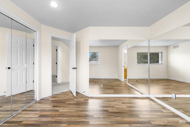 7736 W Bayhill St., Boise, ID 83704