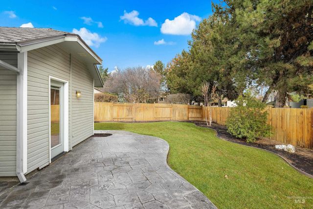 7736 W Bayhill St., Boise, ID 83704