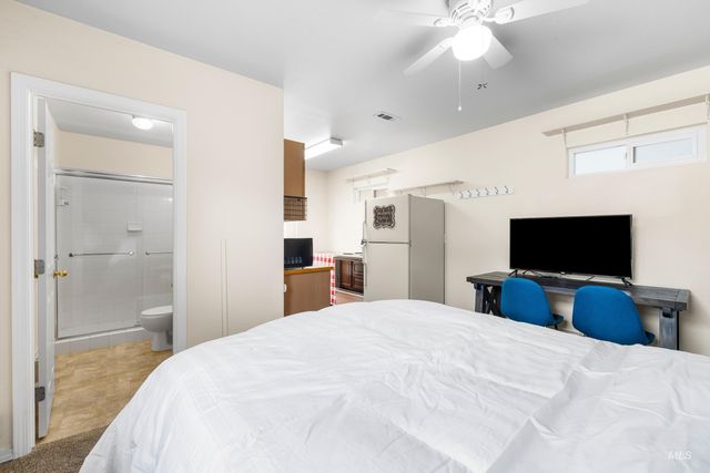 7736 W Bayhill St., Boise, ID 83704