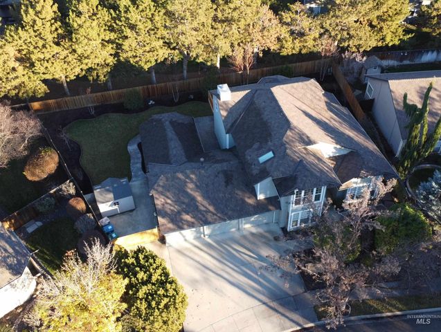 7736 W Bayhill St., Boise, ID 83704