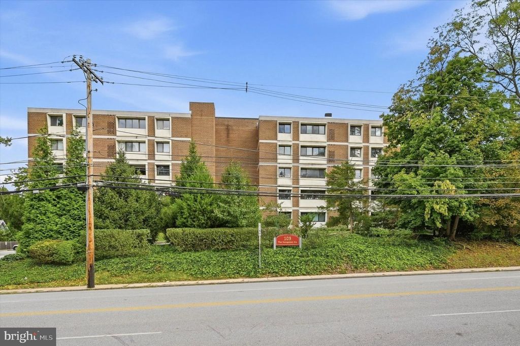 103 W MONTGOMERY AVE #3-C, ARDMORE, PA 19003 — exterior