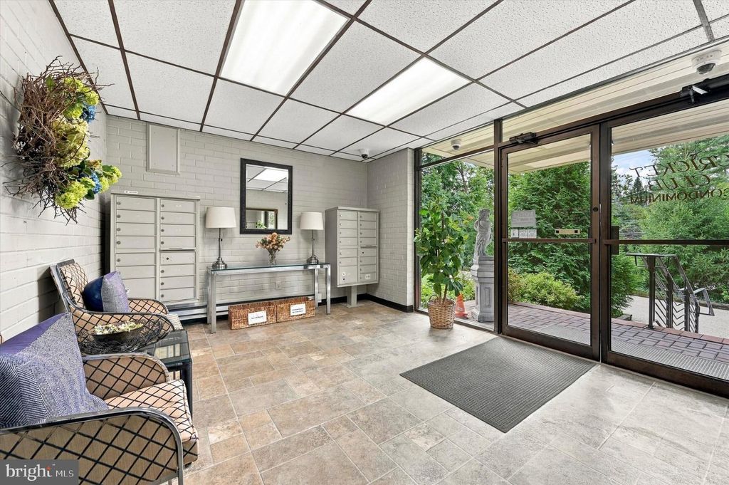 103 W MONTGOMERY AVE #3-C, ARDMORE, PA 19003 — photo 2