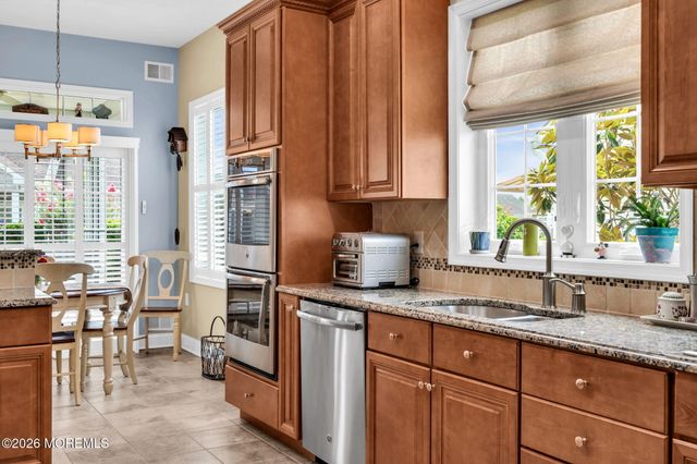 163 Bayville Way, Waretown, NJ 08758