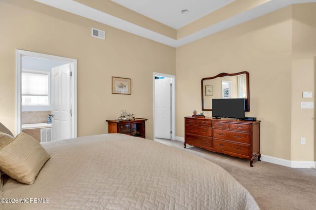 163 Bayville Way, Waretown, NJ 08758