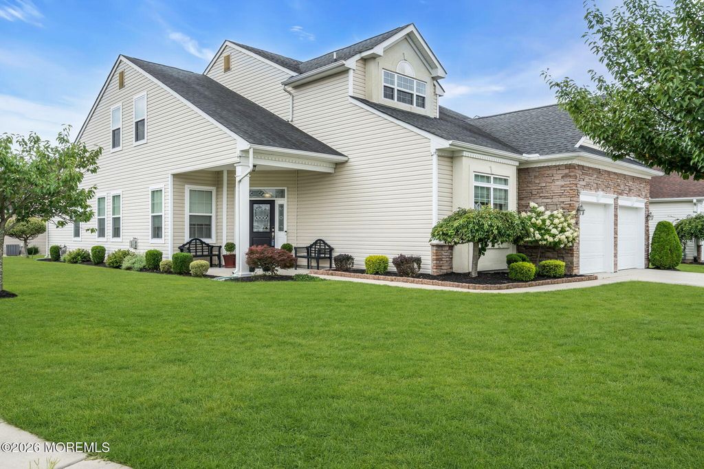 163 Bayville Way, Waretown, NJ 08758