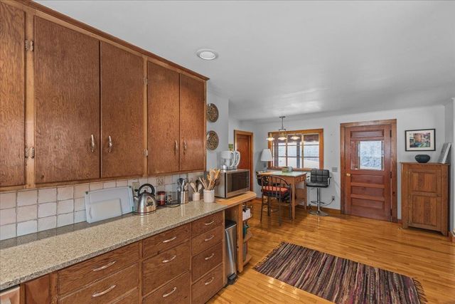 1986 Lower Elmore Mountain Road, Morristown, VT 05661