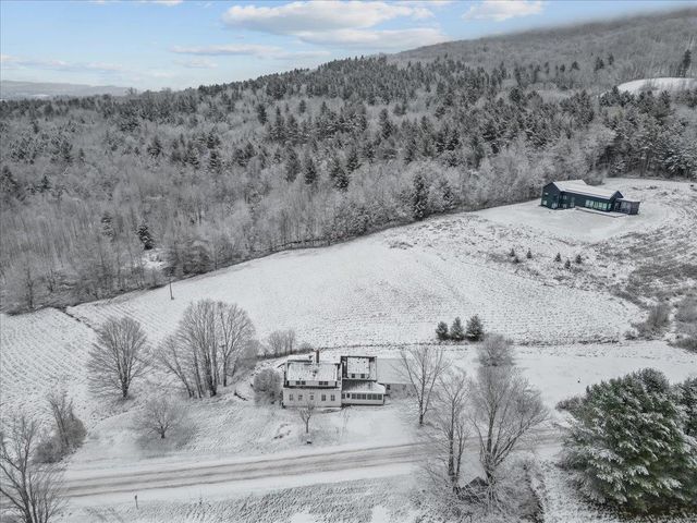 1986 Lower Elmore Mountain Road, Morristown, VT 05661