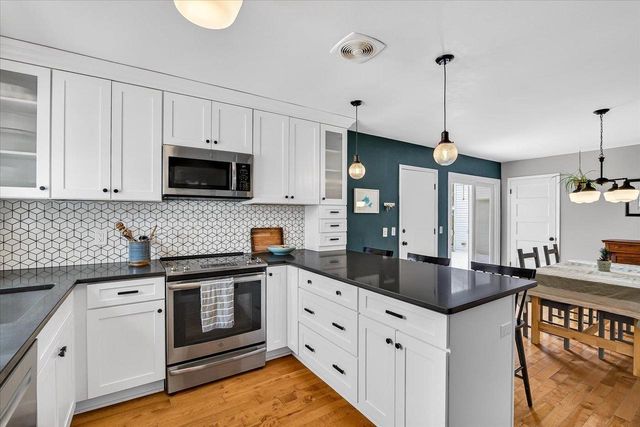 1802 Redwood Lane, Madison, WI 53711