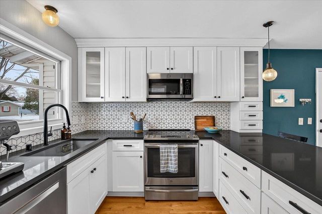 1802 Redwood Lane, Madison, WI 53711