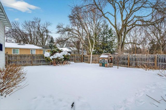 1802 Redwood Lane, Madison, WI 53711