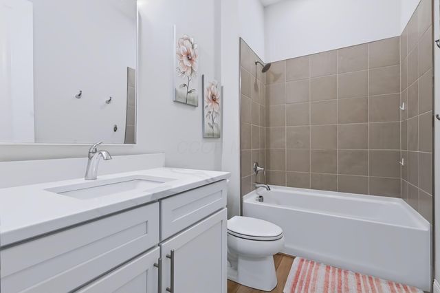 8896 Coe Drive, Plain City, OH 43064
