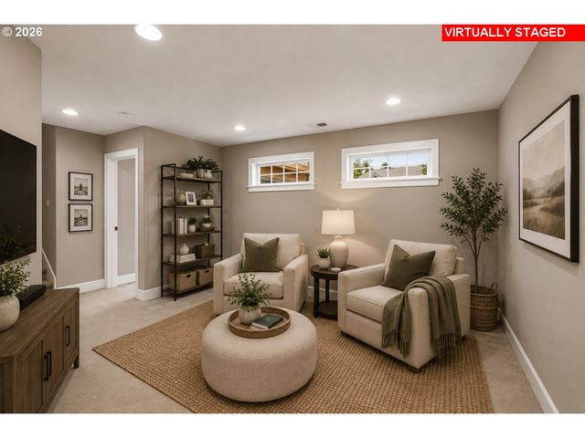 19484 Sw Lorna Ln, Lake Oswego, OR 97035