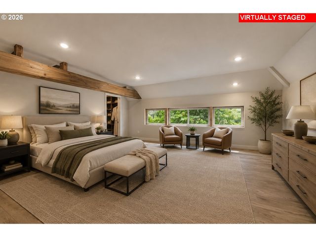 19484 Sw Lorna Ln, Lake Oswego, OR 97035