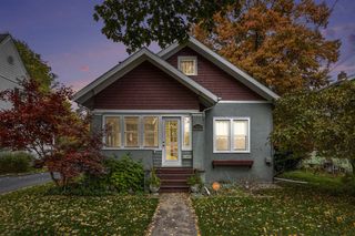 2108 Oakland Drive, Kalamazoo, MI 49008