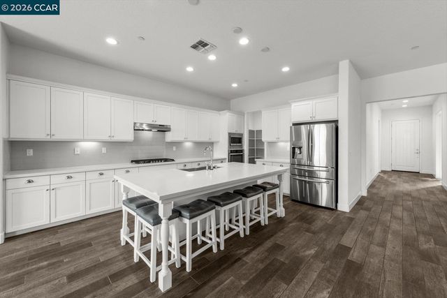 9466 Davenport Cir, Discovery Bay, CA 94505