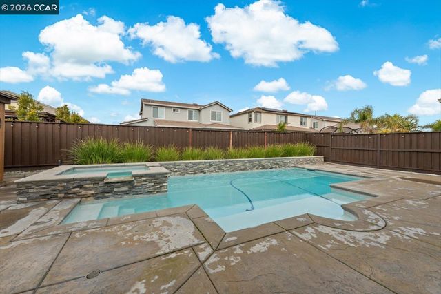 9466 Davenport Cir, Discovery Bay, CA 94505