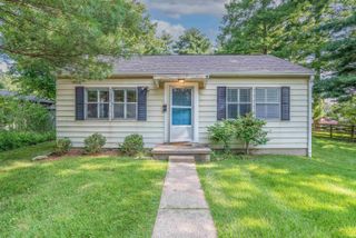 1605 E University Street, Bloomington, IN 47401