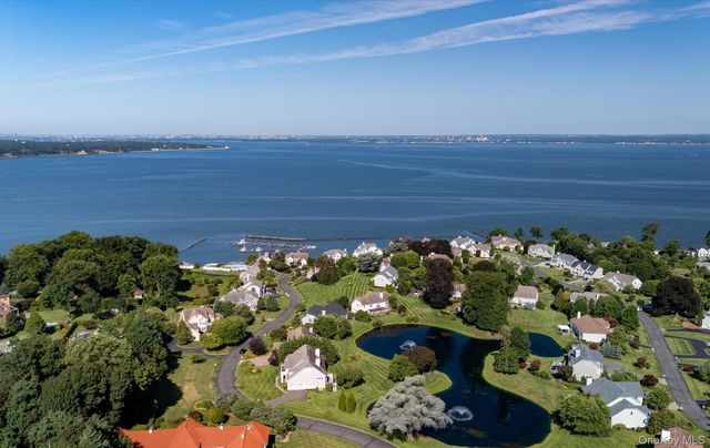 1 Pembroke Drive, Glen Cove, NY 11542
