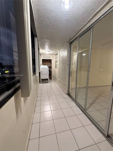 5033 NW 7th St 408, Miami, FL 33126