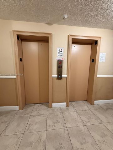 5033 NW 7th St 408, Miami, FL 33126