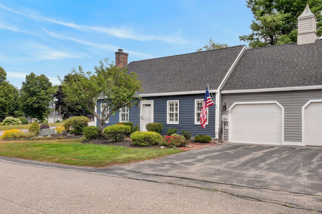 11 Greenbriar Way 11, South Portland, ME 04106 — photo 2