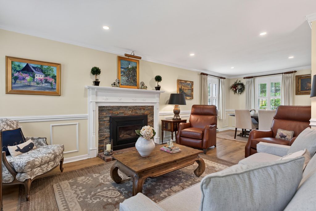 11 Greenbriar Way 11, South Portland, ME 04106 — photo 4
