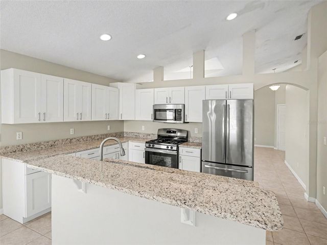 2830 WILSHIRE ROAD, Clermont, FL 34714