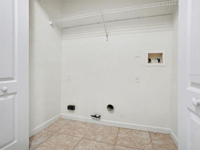 2830 WILSHIRE ROAD, Clermont, FL 34714