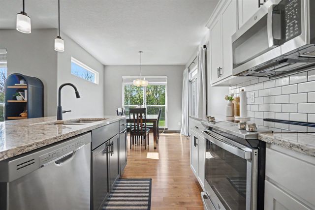 2921 Timber Cove Drive, Cedar Falls, IA 50613
