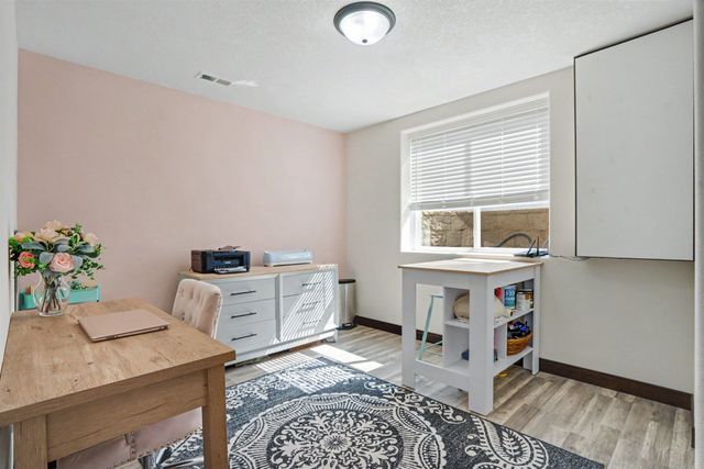 2921 Timber Cove Drive, Cedar Falls, IA 50613
