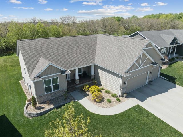 2921 Timber Cove Drive, Cedar Falls, IA 50613