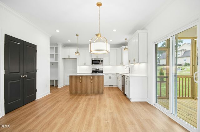 85 Mia Bello Court, Clayton, NC 27520