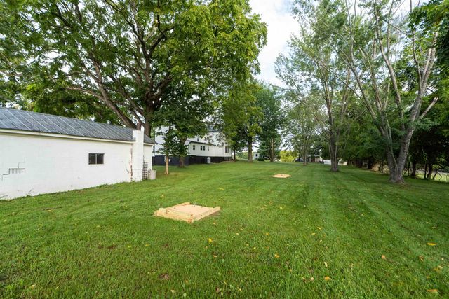 1159 NEW HOPE RD, Staunton, VA 24401