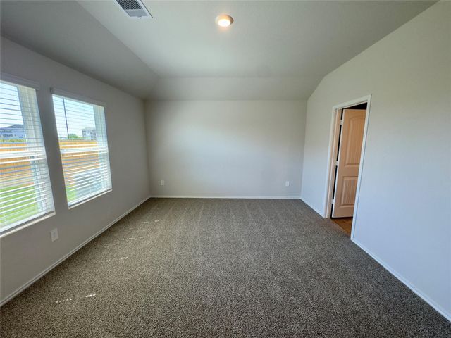 1714 Windsor BLVD, Lockhart, TX 78644