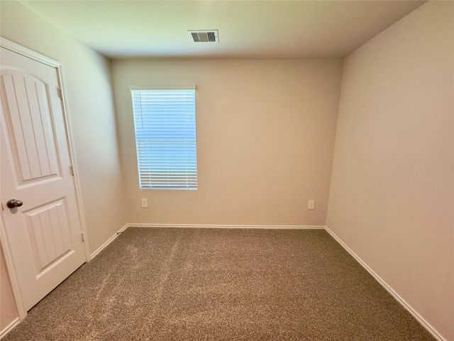 1714 Windsor BLVD, Lockhart, TX 78644