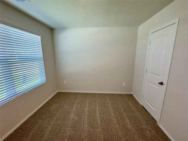 1714 Windsor BLVD, Lockhart, TX 78644