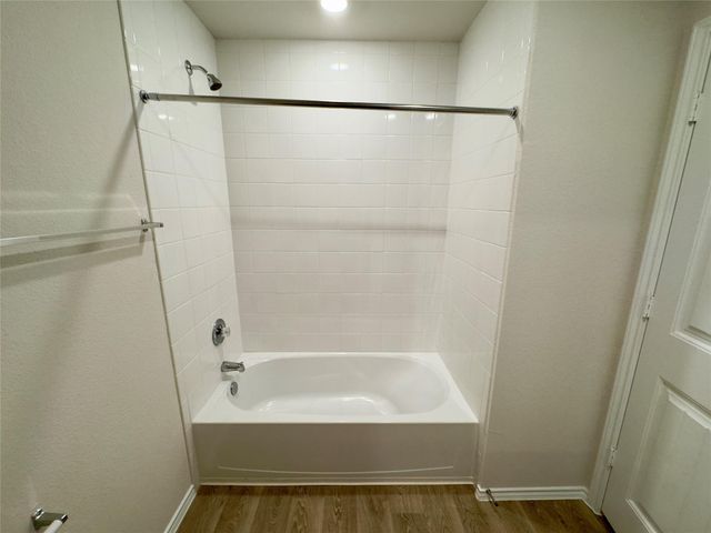 1714 Windsor BLVD, Lockhart, TX 78644