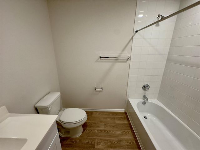 1714 Windsor BLVD, Lockhart, TX 78644