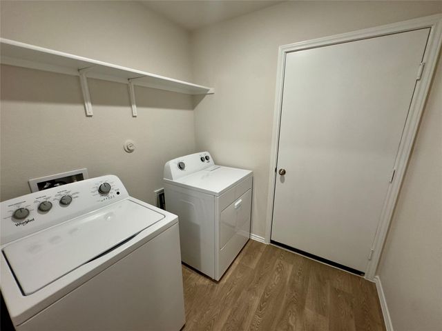 1714 Windsor BLVD, Lockhart, TX 78644