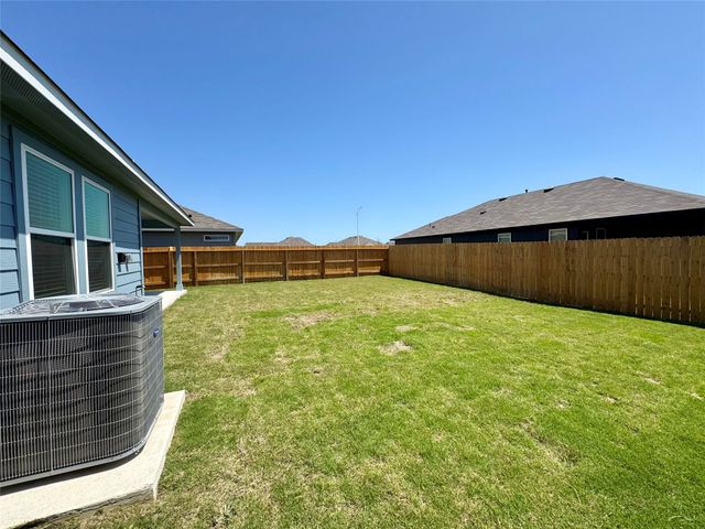 1714 Windsor BLVD, Lockhart, TX 78644