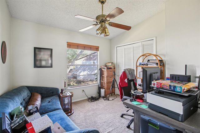 2316 FLETCHERS POINT CIRCLE, Tampa, FL 33613