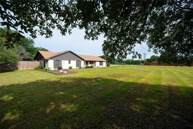 513 Big Creek Road, Willow Park, TX 76087