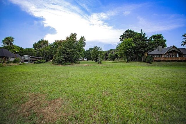 109 Deep Hill Circle, Gun Barrel City, TX 75156