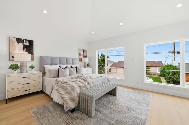 275 41st Avenue, San Mateo, CA 94403