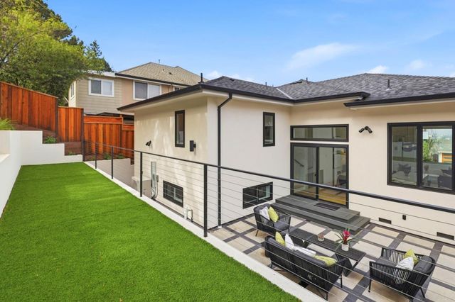 275 41st Avenue, San Mateo, CA 94403