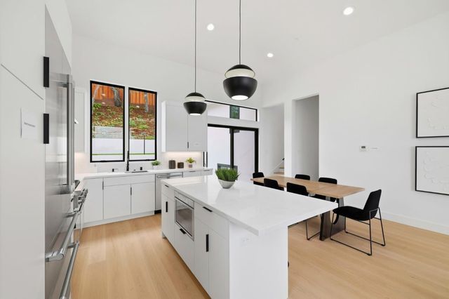 275 41st Avenue, San Mateo, CA 94403