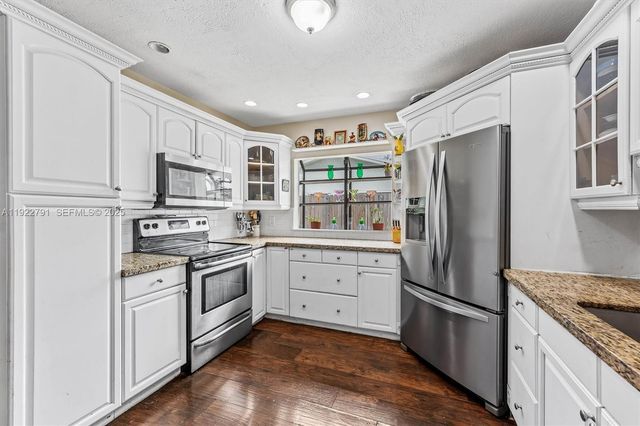 3321 NW 64th St, Fort Lauderdale, FL 33309