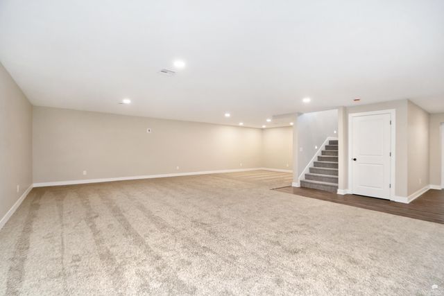 216 Highland Pointe Drive, Manhattan, KS 66503